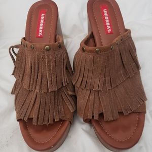 Union bay suede tassled sandals